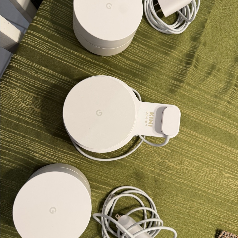 Google Mesh Network System in White